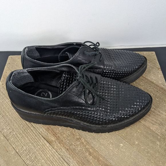 B2 Browns- black leather wedge oxfords Lafayette shoes size 7- chic & cozy! - Picture 3 of 9